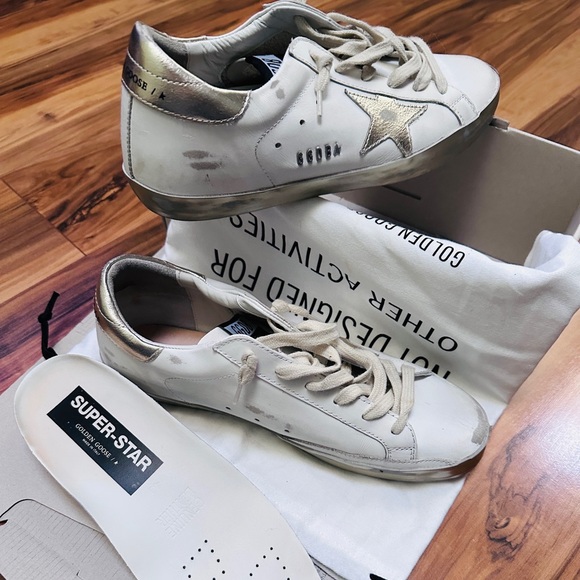 Golden Goose Women’s Super Star Low Top Sne WhiteGold.  Worn 3 times! - Picture 5 of 5